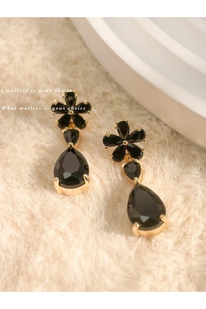 Flower Dangle Earrings