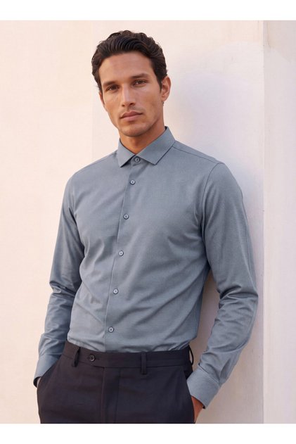 Regular Fit Textured Long Sleeves Shirt