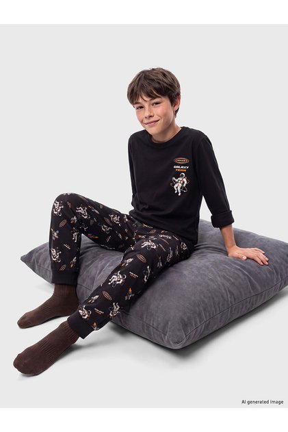 LCW Kids Siyah Bisiklet Yaka Baskılı Erkek Çocuk Pijama Takım