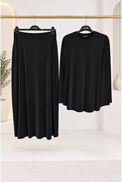 26541 Skirt Suit with Cross Ribbed Stitching