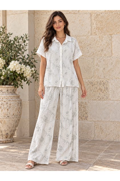 Women's Italian Short Sleeve Embossed Shirt and Trousers Set 44-48