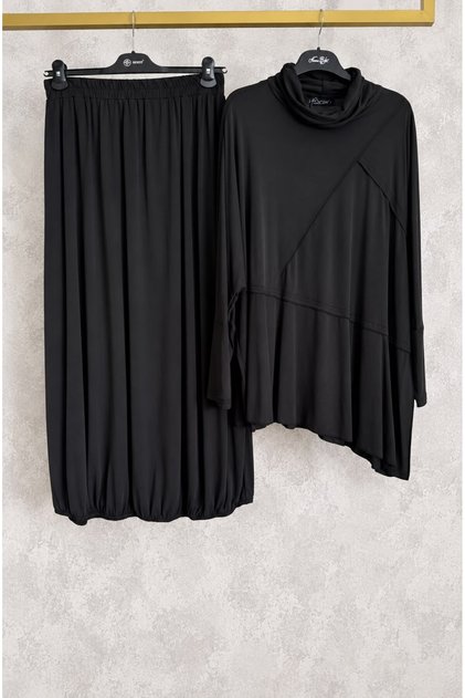 26524 Tunic Skirt Set with Turtleneck and Stitching Detail