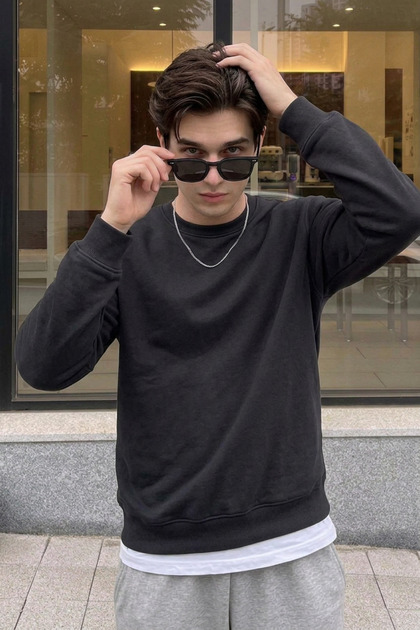 Men's Winter 3-Thread Fleece Lined Crew Neck Comfortable Fit Sweatshirt