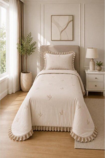 Cariva Pleated Single 2-Piece Bedspread Beige