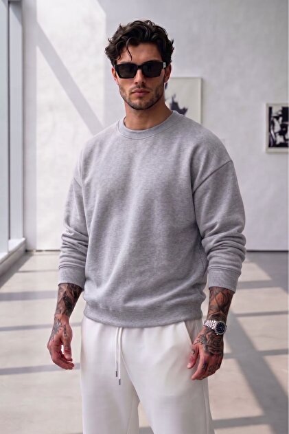 Men's Grimelange Crew Neck Hoodless Winter Sweatshirt