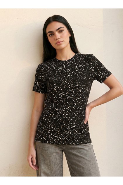 Basics Slim Fit T-shirt with Print