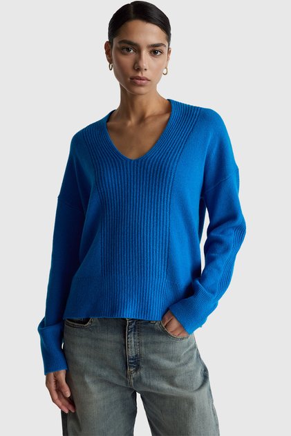 Women's Blue 100% Wool V-Neck Relaxed Fit Sweater