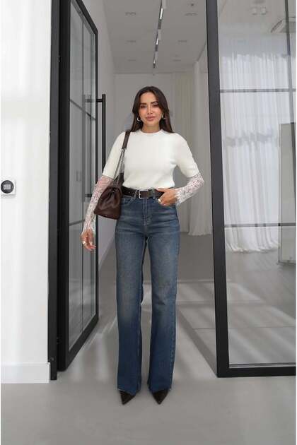 Dunkelblaue Push-Up Straight Jeans