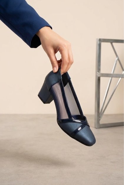 Women's Classic Heeled Shoes