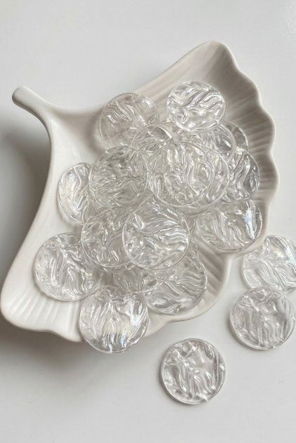 30 Grams 25 mm Transparent Translucent Mango Sequins Guipure Jewelry Fabric Bandana Mesh Beanie Bag Sequin Pearlescent Shiny Sequin Beads - Color: Transparent Translucent -Quantity: 90-95