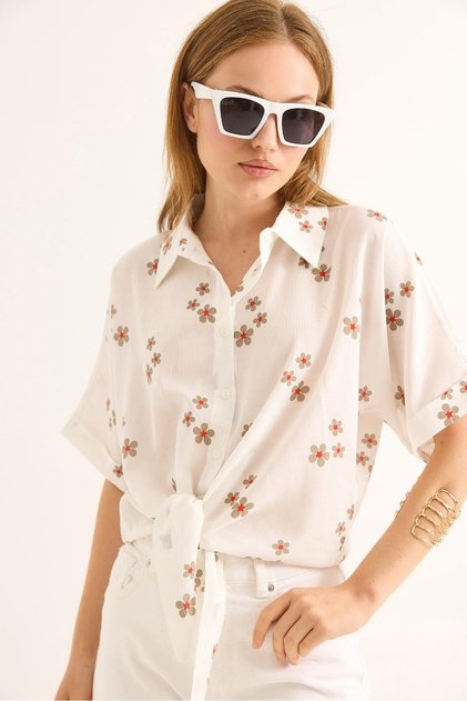 White Linen Fabric Half Sleeve Classic Collar Buttoned Floral Pattern Comfortable Fit Shirt
