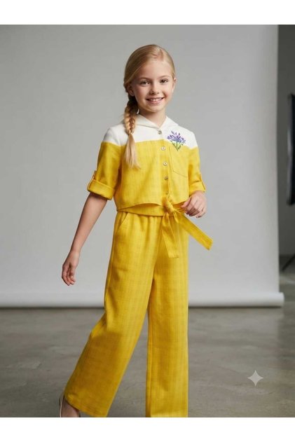 Girl's Pearl Buttoned Embroidery Detailed Tied Front Shirt Checkered Pants Set of 2