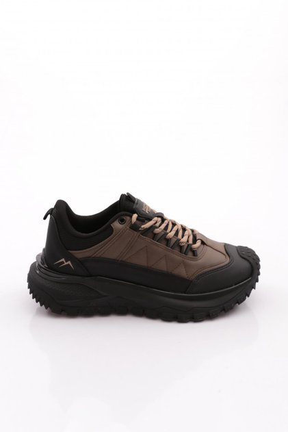 0643151m Men's Sports Shoes
