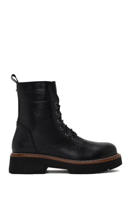 Women's Black Zippered Thick Soled Leather Boots Wf190073Dv