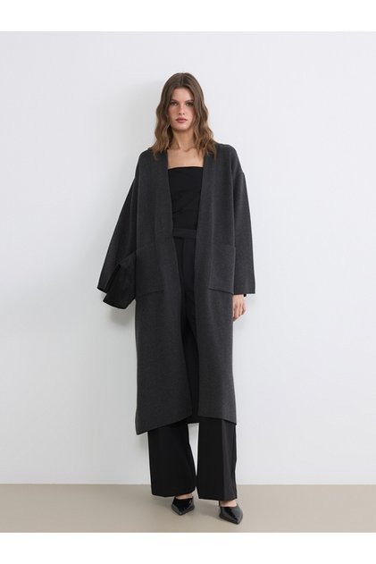 Esvab • Modern & Distinctive Shawl Collar Loose Fit Women's Knitwear Cardigan