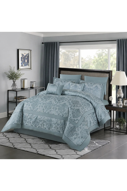 Maha Nefren 8-Piece Quilt Set