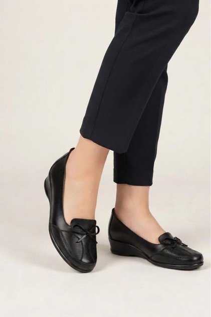 London K152-101 Women's Orthopedic Casual Shoes