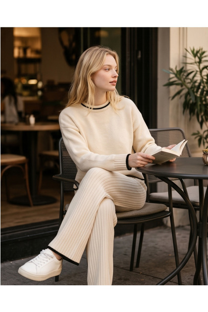 Women's Stripe Detailed Ribbed Knitwear Double Set Crew Neck Sweater and Wide Leg Pants Set
