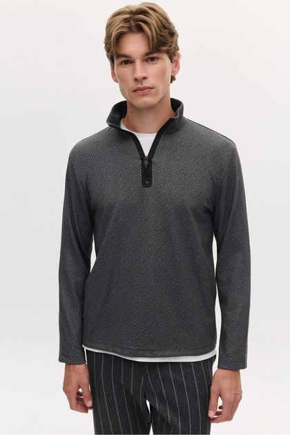Astoria Textured Half-Zip Sweatshirt
