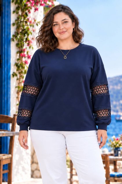 Plus Size Crystal Fabric Stylish Lace Sleeve Blouse