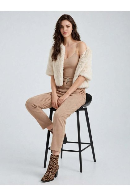 Women's Suede Belted Tapered Pants