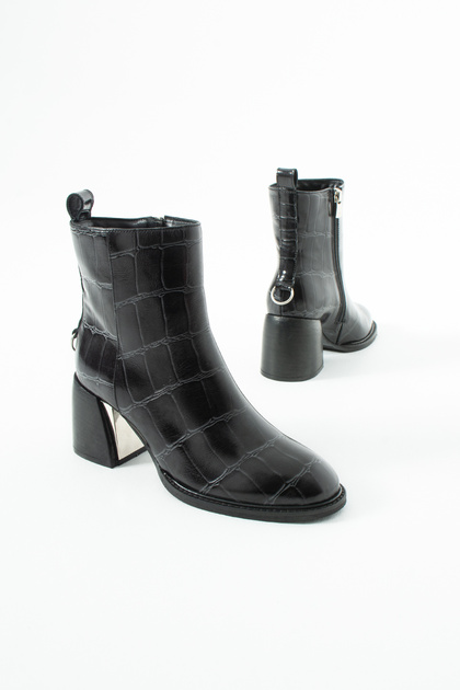 Rosalina Women's Genuine Leather Black Thick Heeled Boots