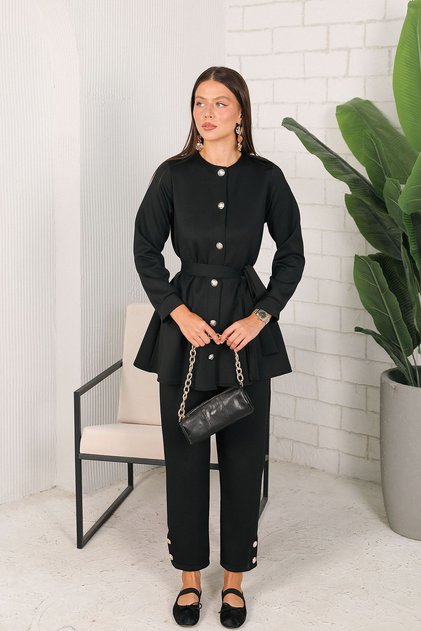Buttoned Scuba Suit Black