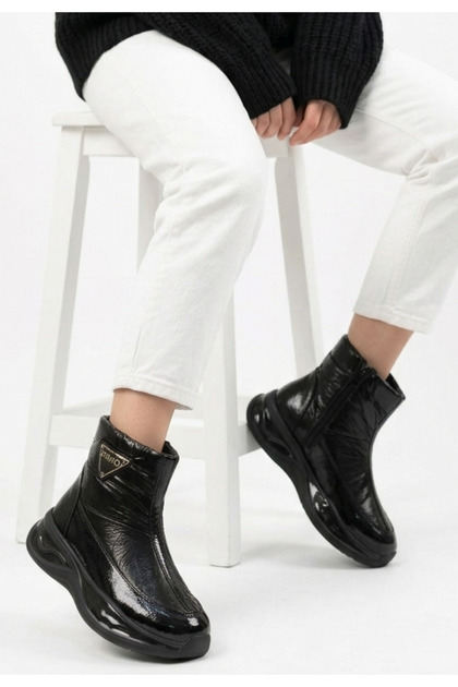 Zitu Black Patent Leather Boots