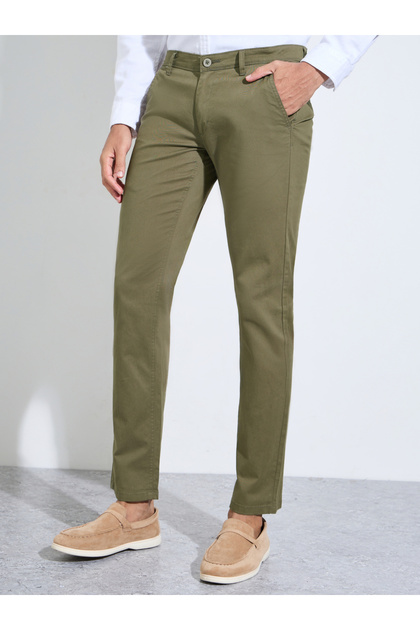 Olive Solid Regular Fit Chino Trousers