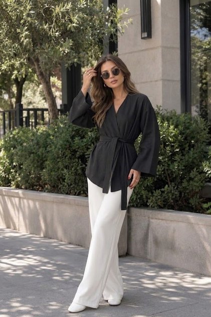 Oversize Linen Kimono with One Button Belt