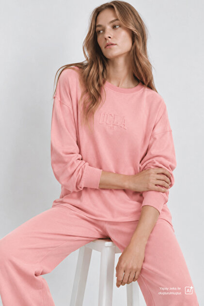ELOWEN Pembe Bisiklet Yaka Gofre Baskı Loose Fit Kadın Sweatshirt