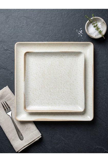 25 cm and 19 cm Square Presentation Plates