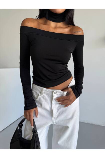 Women's Black Boat Neck Sandy Fabric Long Sleeve Blouse
