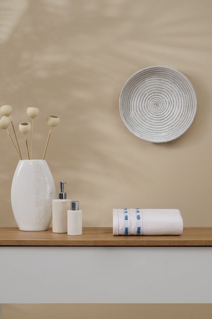 Sculpted Towel 50X90 cm