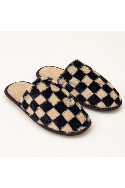 Women's Plush House Slippers Soft Textured Closed Toe Casual Winter Indoor Slippers