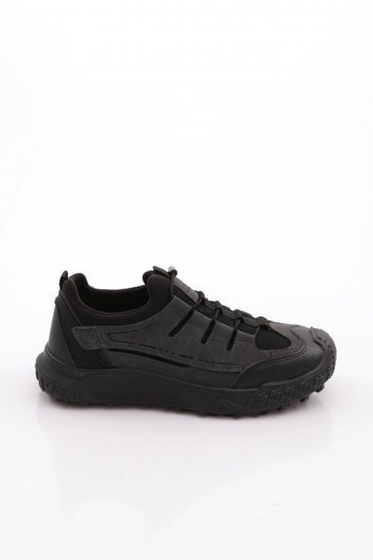 0643105m Men's Sports Shoes