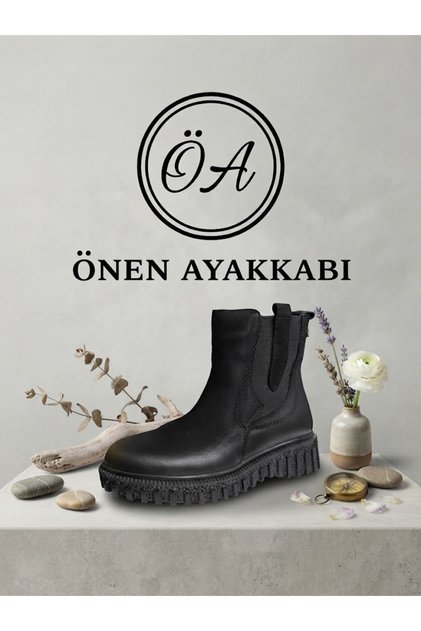 YAĞLI DERİ DÜZ TOPUK RAHAT BOT