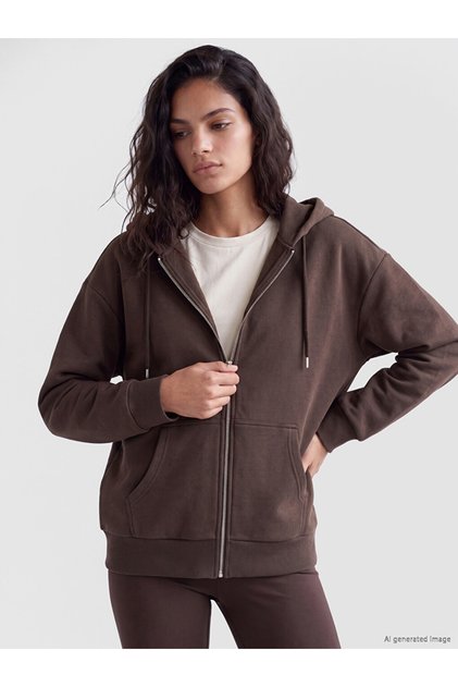 Brown Oversize Women's Thick Zippered Sweatshirt