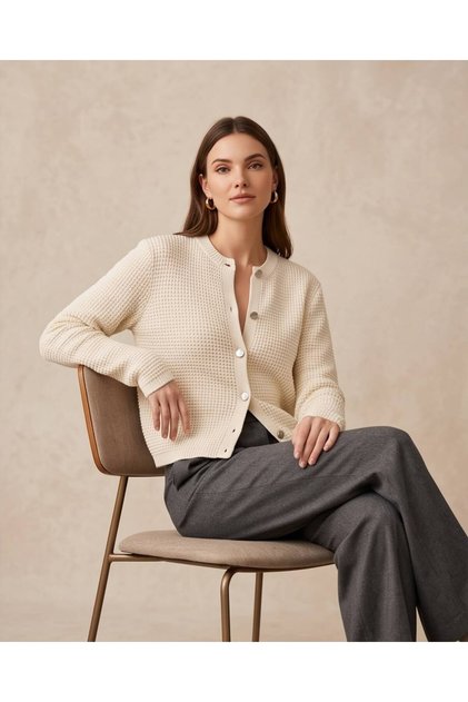 Button Detailed Thessaloniki Knit Soft Textured Knitwear Cardigan