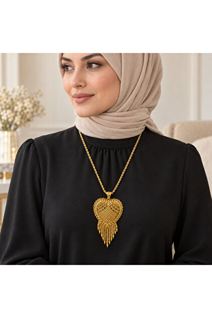 Kadın Gold Renk Kalp Motifli Püsküllü Halat Zincir Uzun Hint Kolyesi 60+5 cm