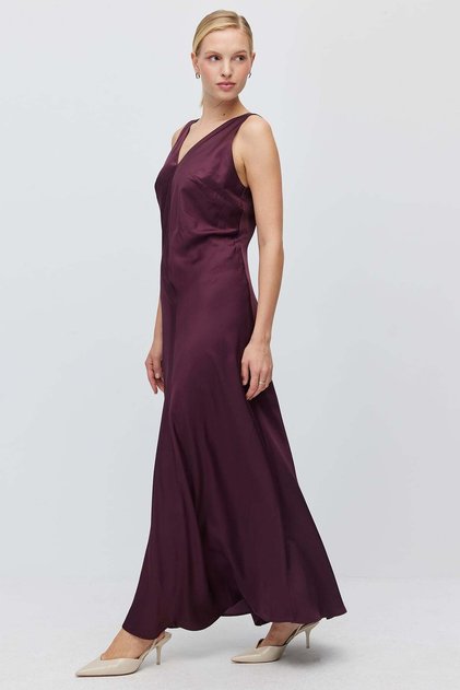 Women's V-Neck Sleeveless Satin Long Dress