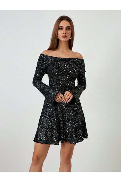 Rochie mini, neagră - L