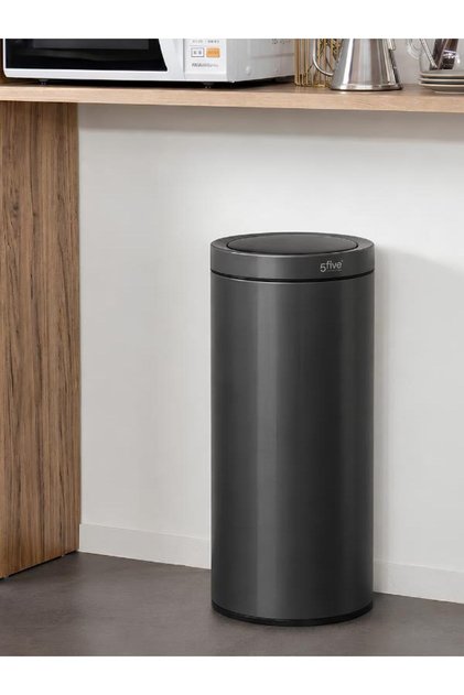 Delta 40 L Otomatik Sensörlü Çöp Kovası | Siyah, Metal Gövde, Akıllı Hareket Algılayıcı, Enerji Tasarruflu