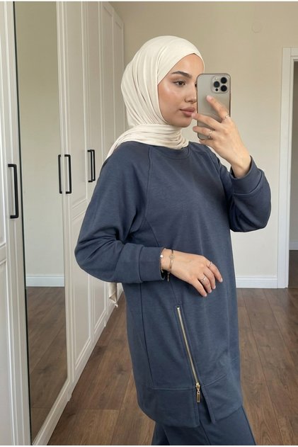 طقم نسائي من قماش مودال بسحّابات جانبية مزدوجة وبنطلون طويل من قطعتين
