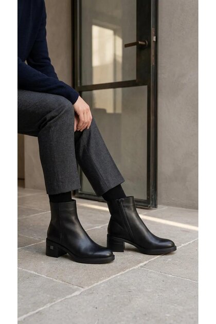 36202 genuine leather women's boots
