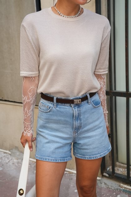 Women's Crew Neck Slim Knit Sweater with Ruffled Sleeves
