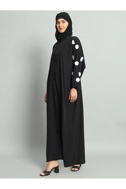 عباية سوداء سادة مع حجاب للنساء
