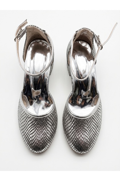 Silver Patterned Girls' Heeled Shoes