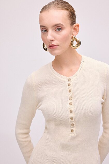 Button-Detail Knitted Blouse