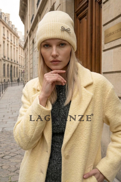 Women's Beret with Stone Bow Accessories